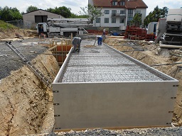 halle_mit_zisterne1